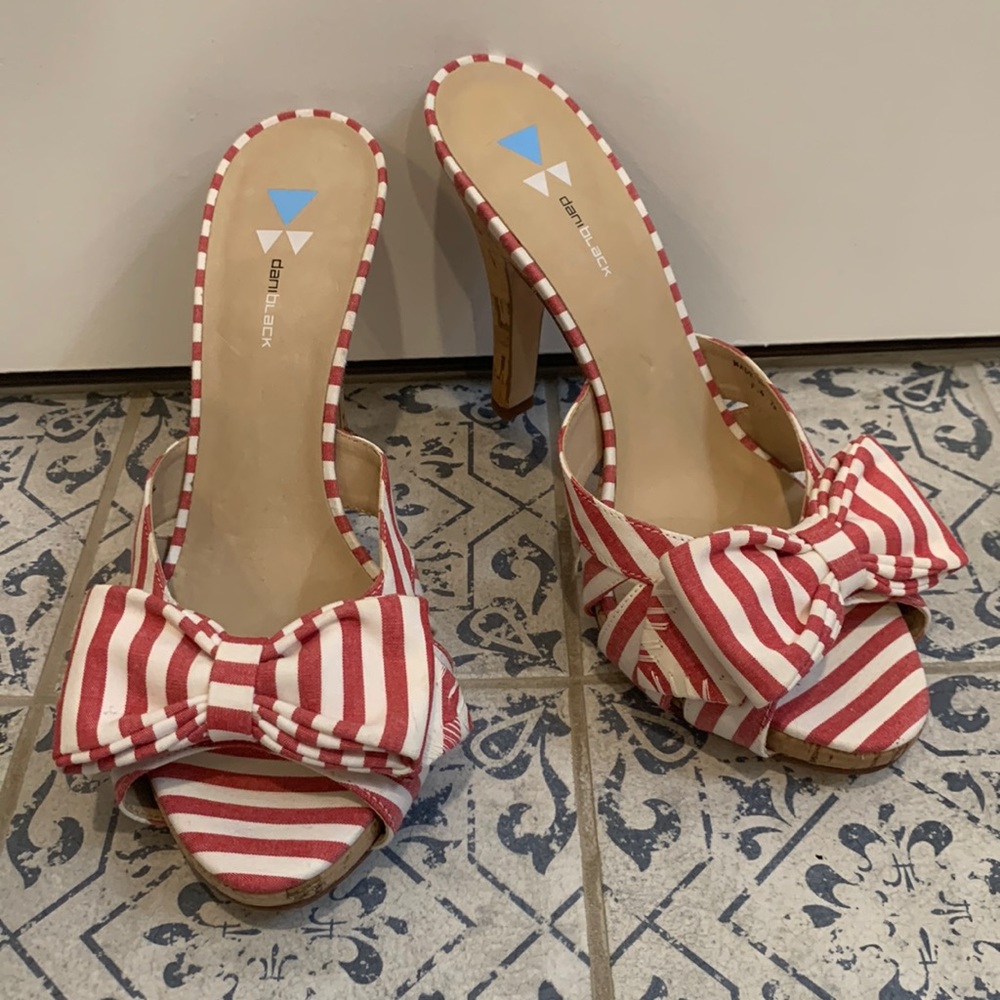 Dani Black - Striped Heels